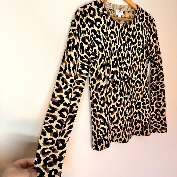 J Crew Factory Teddie Long Sleeve Leopard Print 100% Cotton Sweater Size XS - Picture 3 of 6